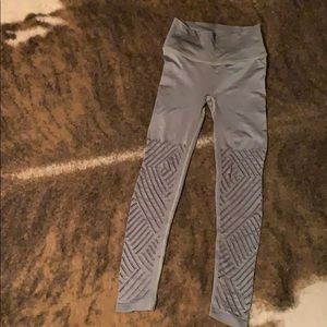 Victoria Secret Sports leggings